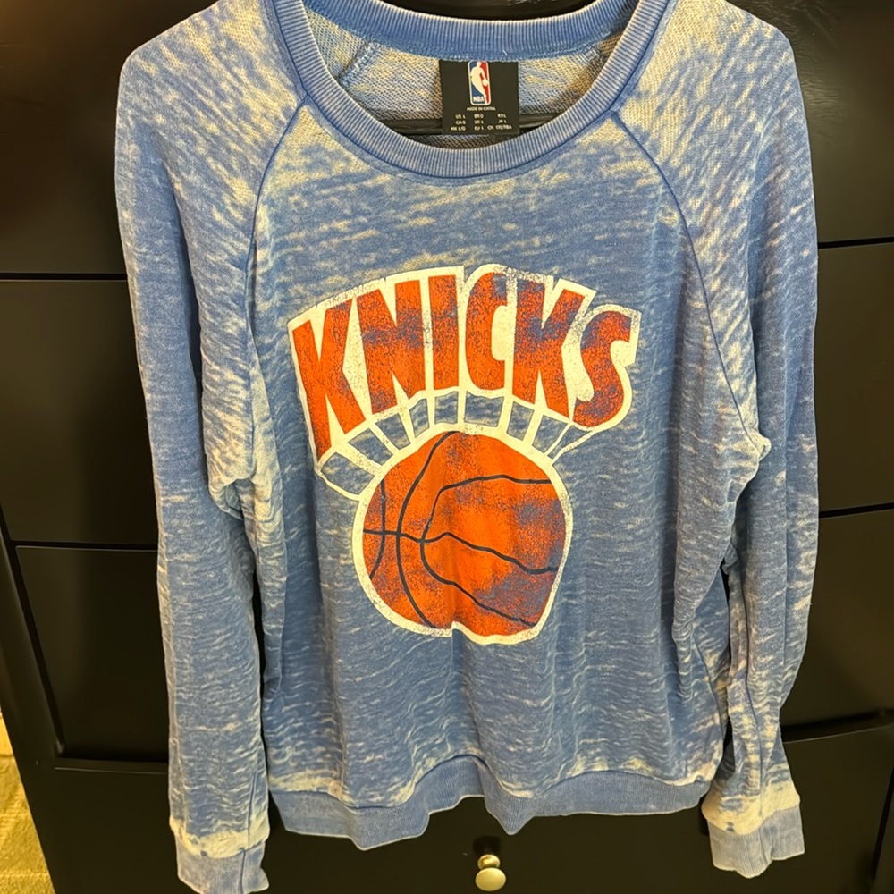 Vintage NY Knicks Basketball Thin Sweatshirt